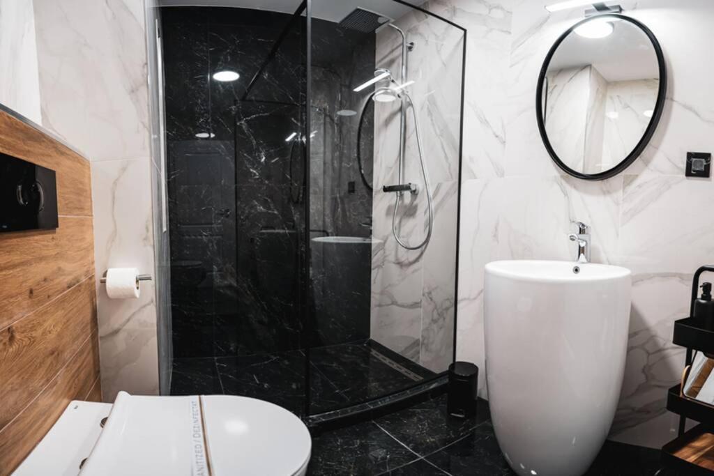 Briana Luxury Panoramic View Apartment Cluj-Napoca Exterior photo